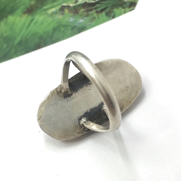 Navajo ring with coral stone silver ring.vtg coral in oval shadowbox silver Ring - Picture 2 of 4
